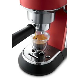 EC 685.R ESPRESSO PÁKOVÉ DELONGHI