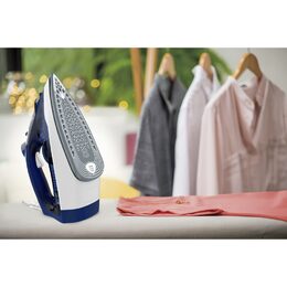 Napařovací žehlička Tefal Express Steam FV2838E0
