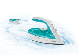 Napařovací bezšňůrová žehlička Tefal Freemove FV6520E0 tyrkysová