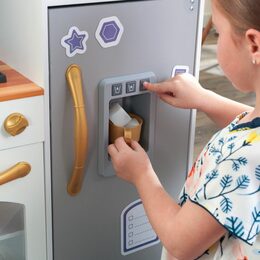 KidKraft Dřevěná kuchyňka Mosaic s magnetickou lednicí