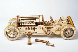 Ugears 3D dřevěné mechanické puzzle U9 Auto (Grand Prix)