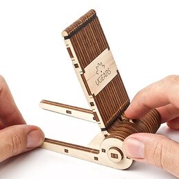 Ugears 3D dřevěné mechanické puzzle Skládací stojan na telefon