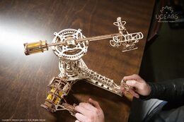 Ugears 3D dřevěné mechanické puzzle Létající stroje