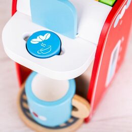 Bigjigs Toys Dřevěný kávovar, červený