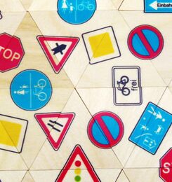 Hess Puzzle mozaika Dopravní značky 24 dílků