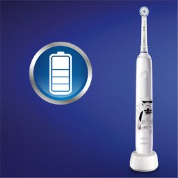 PRO 3 JUNIOR STAR WARS KARTÁČEK ORAL B