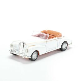 Auto veterán kov/plast 12cm na zpětné natažení mix druhů v krabičce 17x12x7,5cm