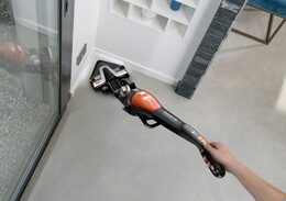 Bezdrátový tyčový vysavač Rowenta Air Force Serenity RH9174WO šedá a oranžová
