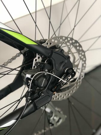 Horské jízdní kolo Capriolo LEVEL 9.2 29"/21" šedo-bílé