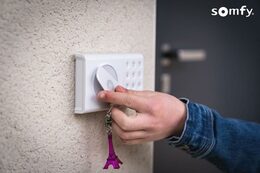 Čtěčka čipů Somfy pro Door Keeper