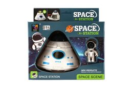Sada vesmír plast astronaut,vesmírná stanice na baterie se světlem v krabici 20x20x13cm