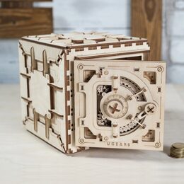 Ugears 3D dřevěné mechanické puzzle Trezor