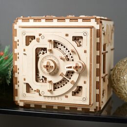 Ugears 3D dřevěné mechanické puzzle Trezor