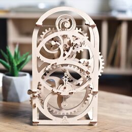 Ugears 3D dřevěné mechanické puzzle Hodinový strojek