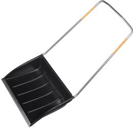 Shrnovač na sníh Fiskars SnowXpert 143021