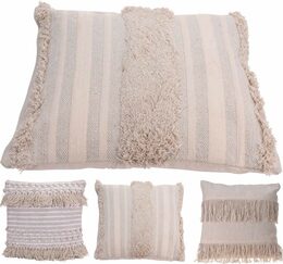 HOMESTYLING Polštář dekorační se střapci bavlna 45 x 45 cm DESIGN 2 KO-A35850010des2