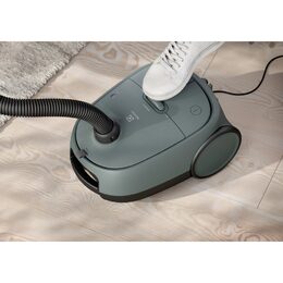 EB61C1OG SÁČKOVÝ VYSAVAČ ELECTROLUX