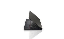 Ntb Fujitsu LifeBook E5412 i5-1235U, 14", 1920 x 1080 (FHD), RAM 16GB, SSD 512GB, Intel Iris Xe , FPR, Microsoft Windows 11 Pro  - černý