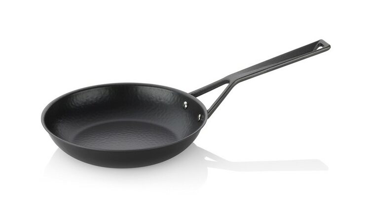 KELA Pánev železná Ruvido černá 24cm KL-12601