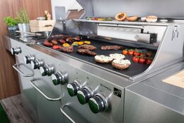 Plynový gril G21 Nevada, BBQ kuchyně Premium Line 7 hořáků + zdarma redukční ventil