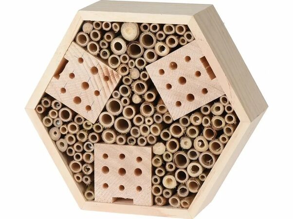 Hračka Hmyzí hotel 22,5 x 20 x 7,4 cm Hexagon dřevěný