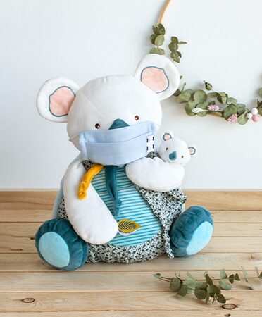 Doudou Koala Yoca s prostorem pro uložení pyžámka 40 cm