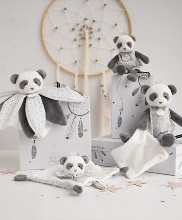 Doudou Dárková sada - plyšový muchláček panda 20 cm
