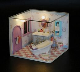 Dvěděti miniatura domečku Útulná koupelna