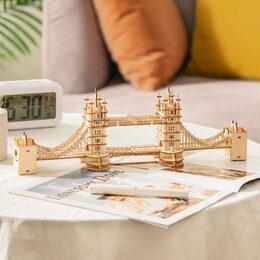 RoboTime dřevěné 3D puzzle most Tower Bridge svítící