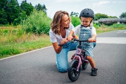 Odrážedlo MoMi BREKI s brzdou fialové