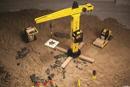 Tidlo Dřevěný jeřáb Poškozený obal