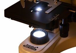 Levenhuk MED D10T LCD Digital Trinocular Microscop