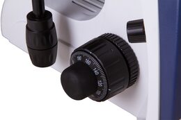 Levenhuk MED D35T LCD Digital Trinocular Microscop