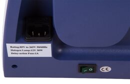 Digitální trinokulární mikroskop Levenhuk MED D35T LCD