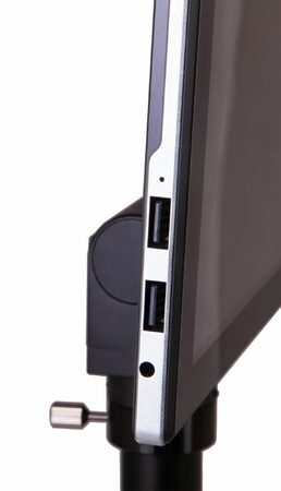 Digitální trinokulární mikroskop Levenhuk MED D35T LCD