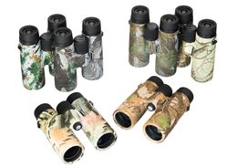 Binokulární dalekohled se zaměřovačem Levenhuk Camo 10x42, Maple