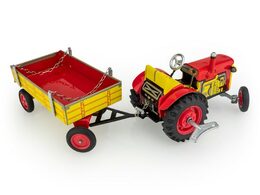 Traktor Zetor s valníkem červený na klíček kov 28cm Kovap v krabičce