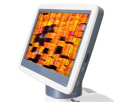 Mikroskop Levenhuk D95L LCD 40x–2000x. 7" obrazovka