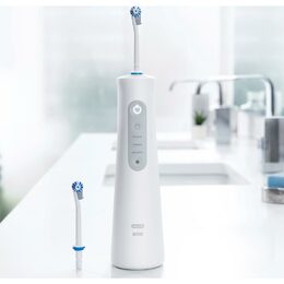 AQUACARE 6 PRO EXPERT ÚST. SPRCHA ORAL-B