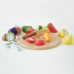 Le Toy Van Krájecí ovoce a zelenina s prkénkem