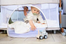 Postýlka MoMi SMART BED 4v1 šedá