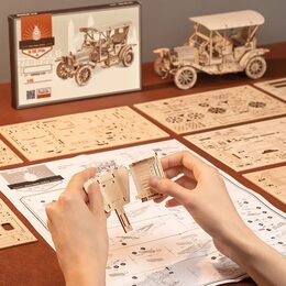 RoboTime Dřevěné 3D puzzle Historické auto - Vintage car