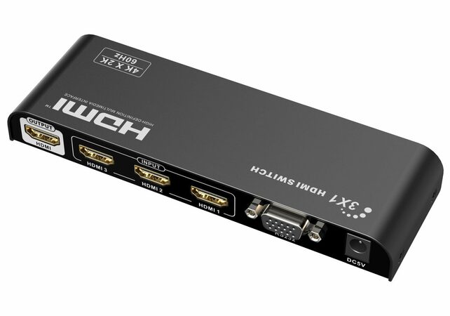 Switch 4Kx2K@60Hz HDMI 3:1 kovový s dálkovým ovladačem a napájecím adaptérem