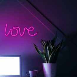 Dekorativní LED neon Love růžový