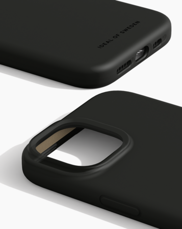 Silikonový ochranný kryt iDeal Of Sweden pro iPhone 15 Black