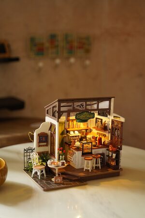 RoboTime 3D Dřevěné puzzle Kavárna č. 17 - poškozený obal