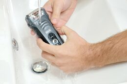 Wahl 7061-916 holicí strojek Aqua Shave