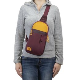 Riva Case 5312 sportovní batoh pro elektroniku, vínově červený