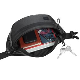 Riva Case 5314 sportovní ledvinka, černá