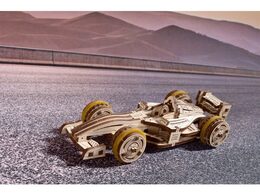 Ugears 3D dřevěné mechanické puzzle Compact Racer
